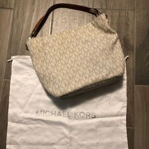 Authentic Michael kors vanilla Fulton handbag